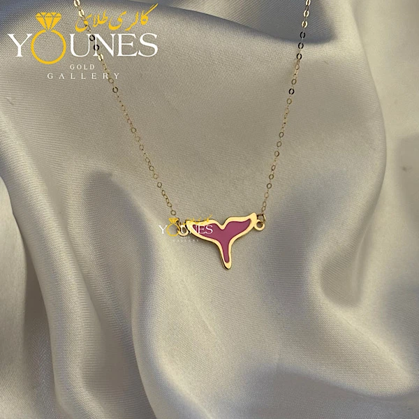 تصویر دوم گردنبند میناکاری دم وال صورتی طلا